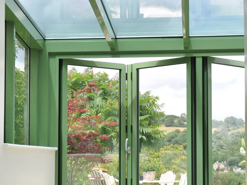 Bifold Walworth