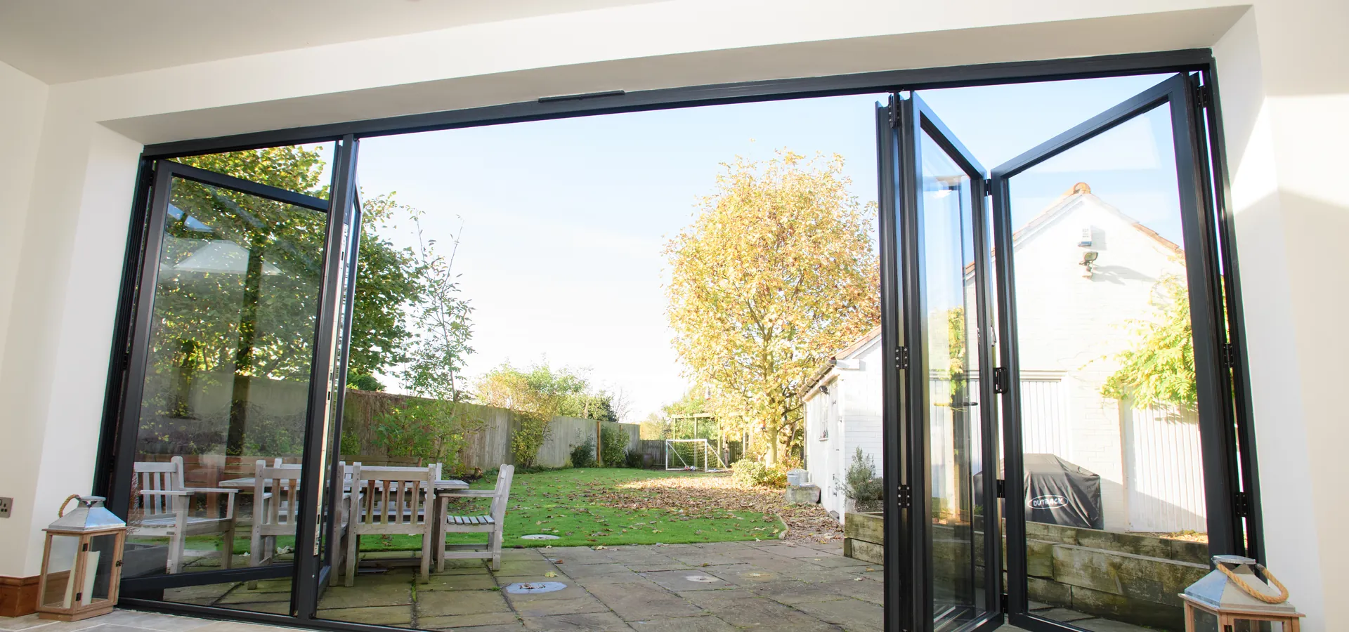 Bifold Walworth