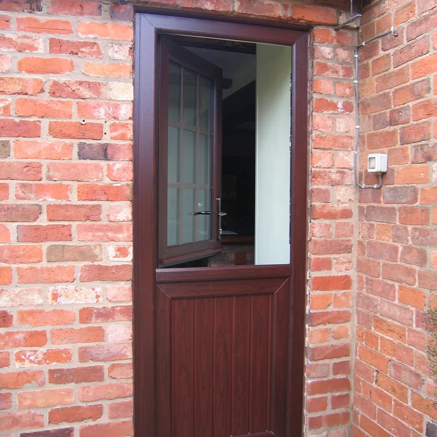Stable Walworth